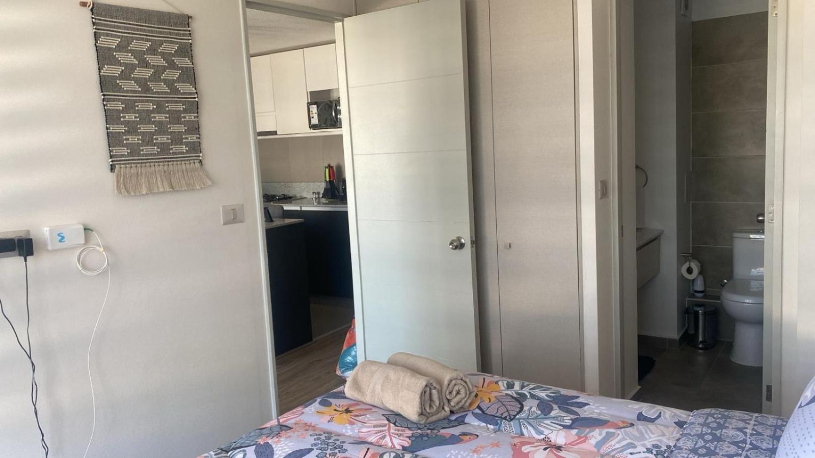 Precioso Departamento Amueblado 2 + 2 Banos * Los Ángeles