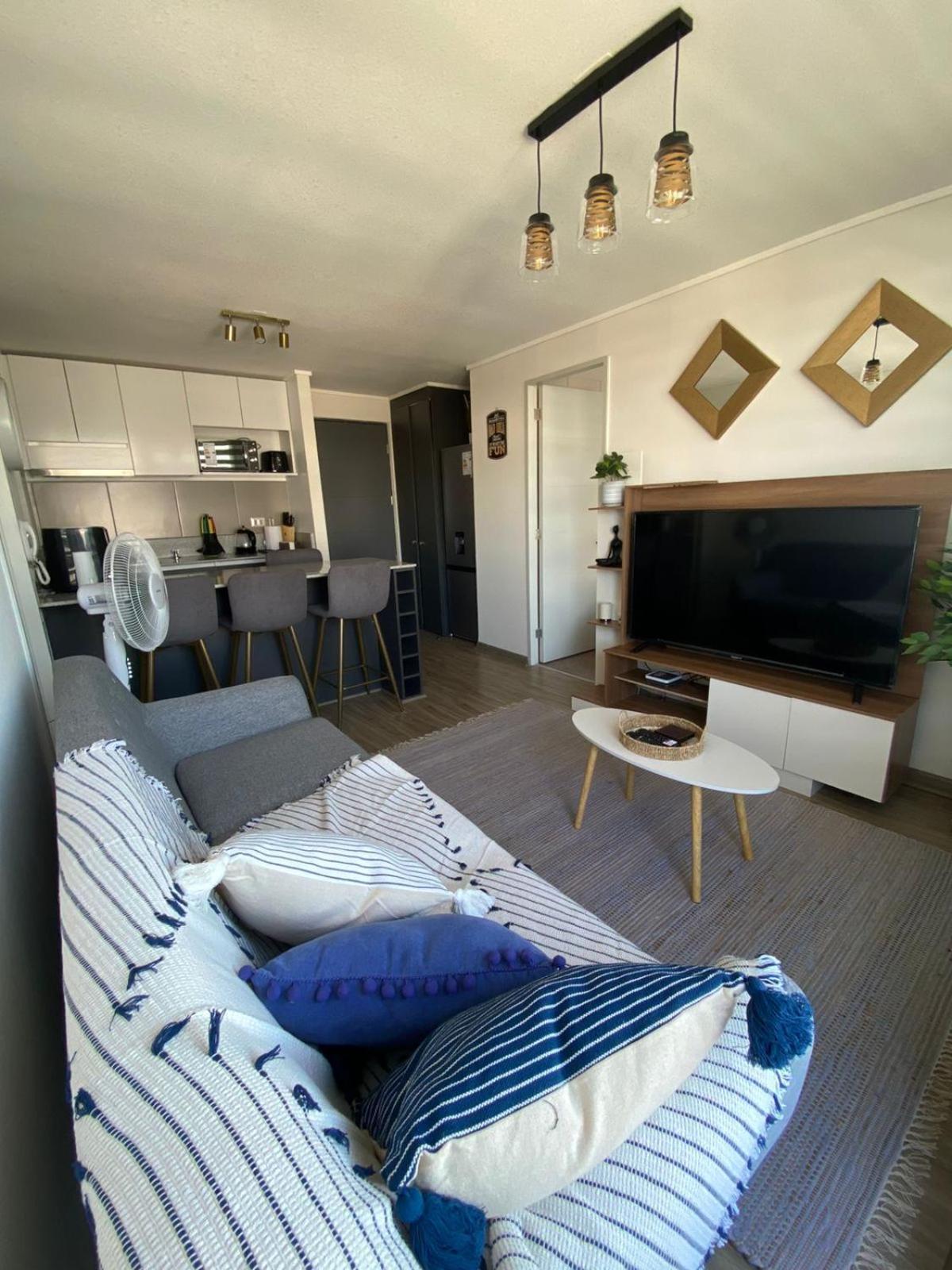 Precioso Departamento Amueblado 2 + 2 Banos Apartamento *